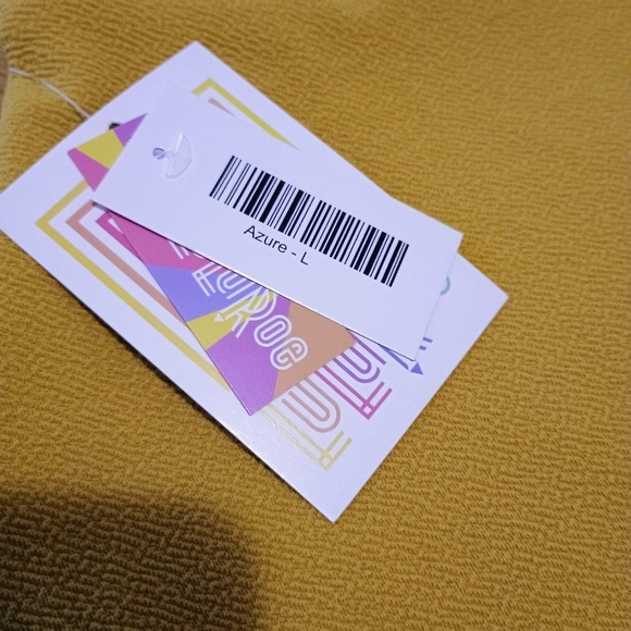 NWT LuLaRoe Azure Midi Swing skirt Size Large Mustard Gold - Picture 3 of 6